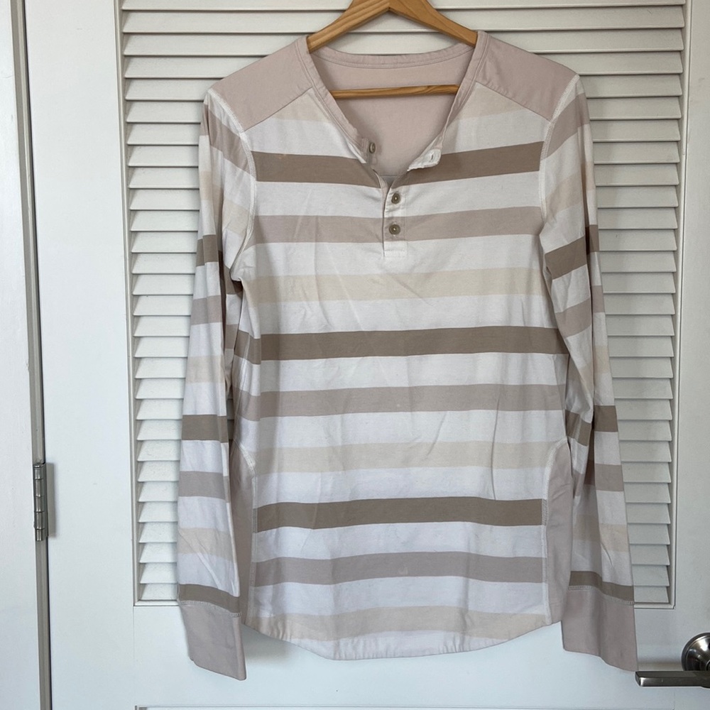 Mens lululemon Henley size medium
